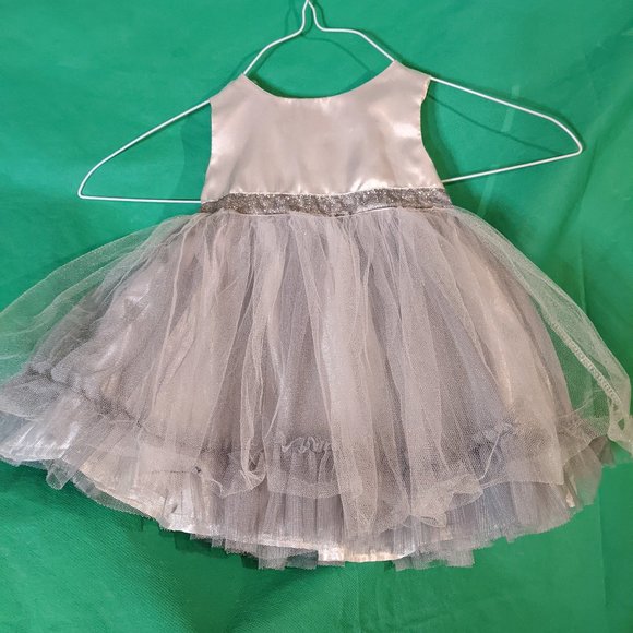 Little girl lacey dress - Picture 1 of 3